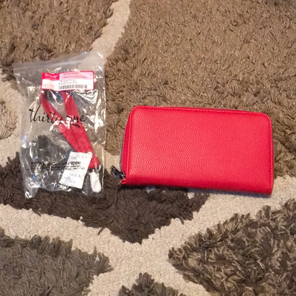 Thirty one All About The Benjamin’s in cherry